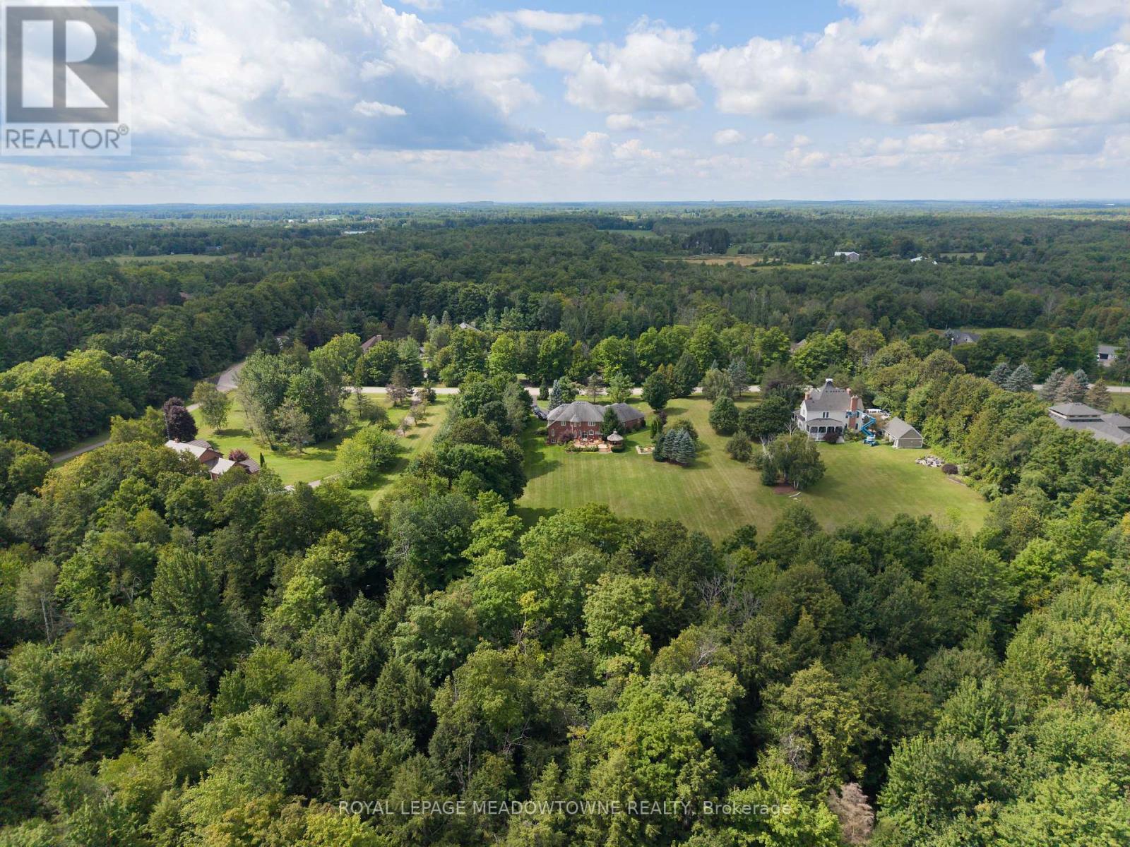 4215 ENNISCLARE DRIVE - Image 36