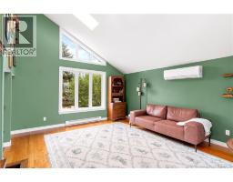 313 Gaspé, Dieppe, NB E1A6C6 Photo 17