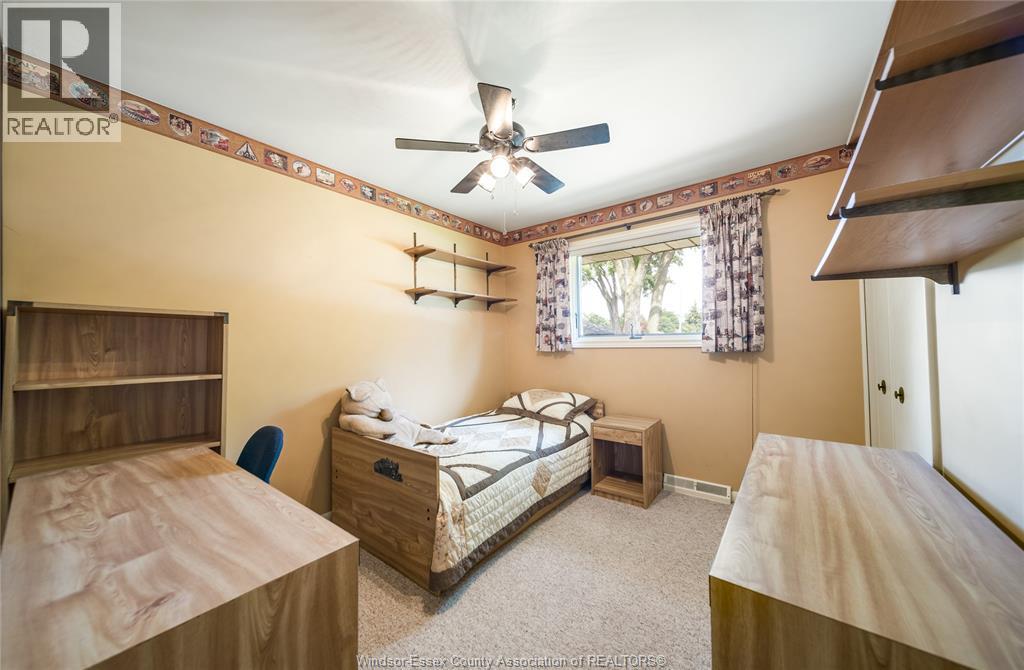 2675 MARK AVENUE - 14