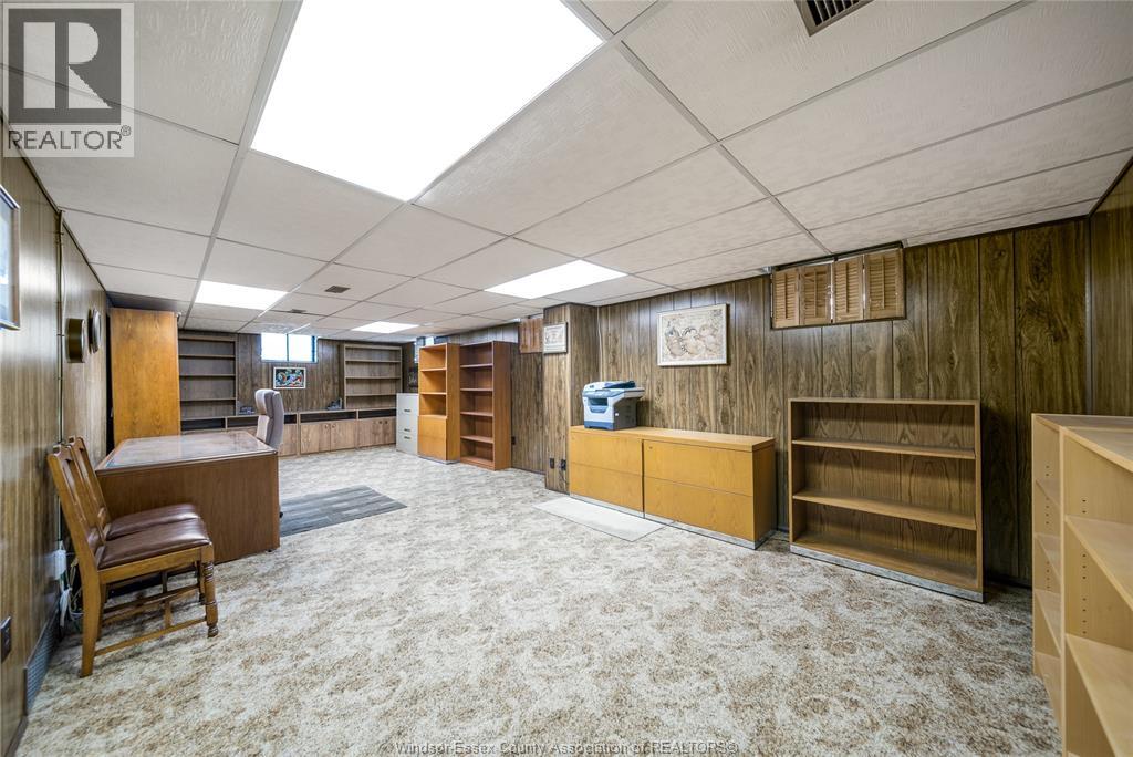 2675 MARK AVENUE - Image 23