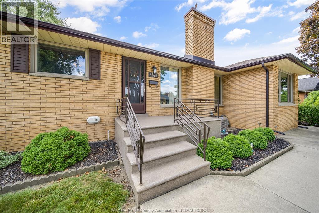 2675 MARK AVENUE - Image 31