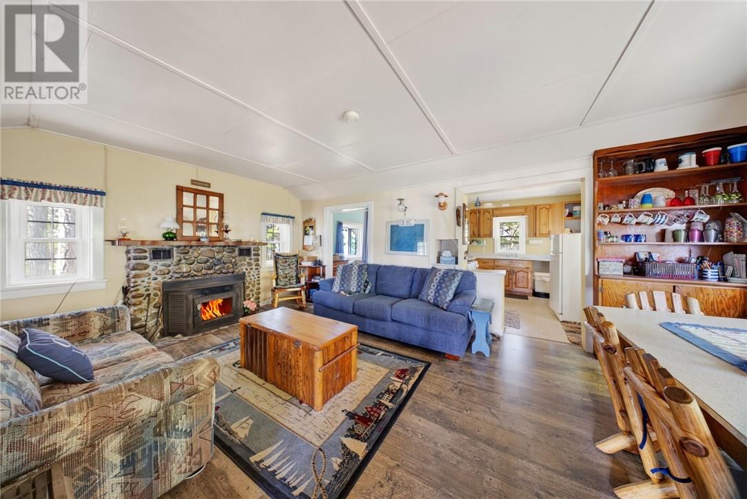 272 Island #3 - Image 39