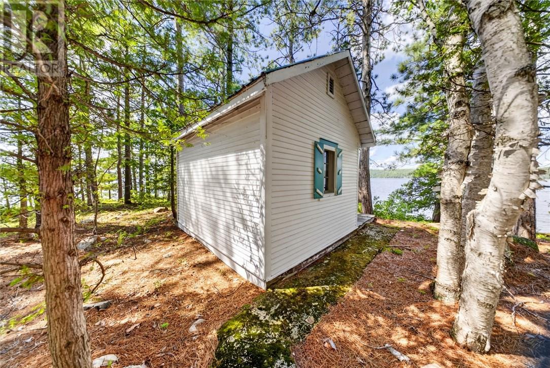 272 Island #3 - 60