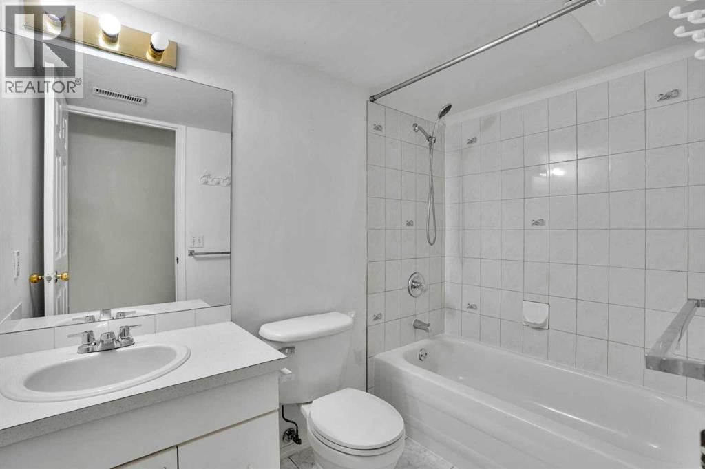 152 Fonda Drive SE - 44