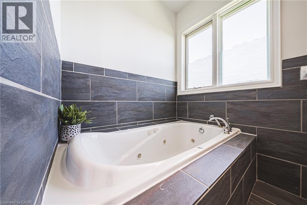 511 GLOVER Road - Image 24
