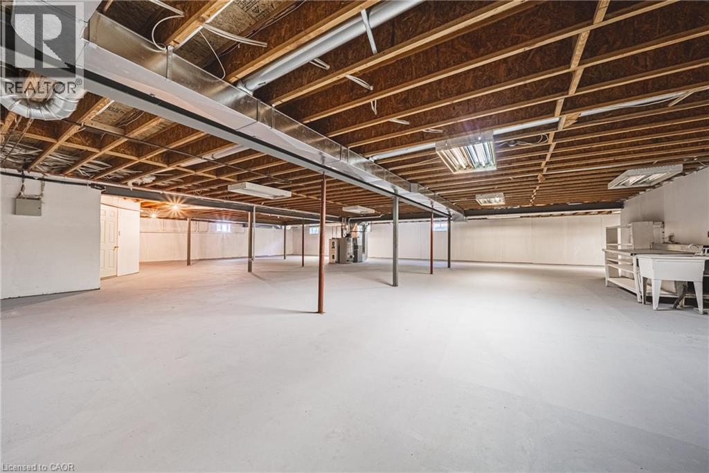 511 GLOVER Road - Image 40
