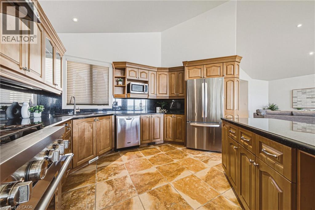 511 GLOVER Road - Image 9