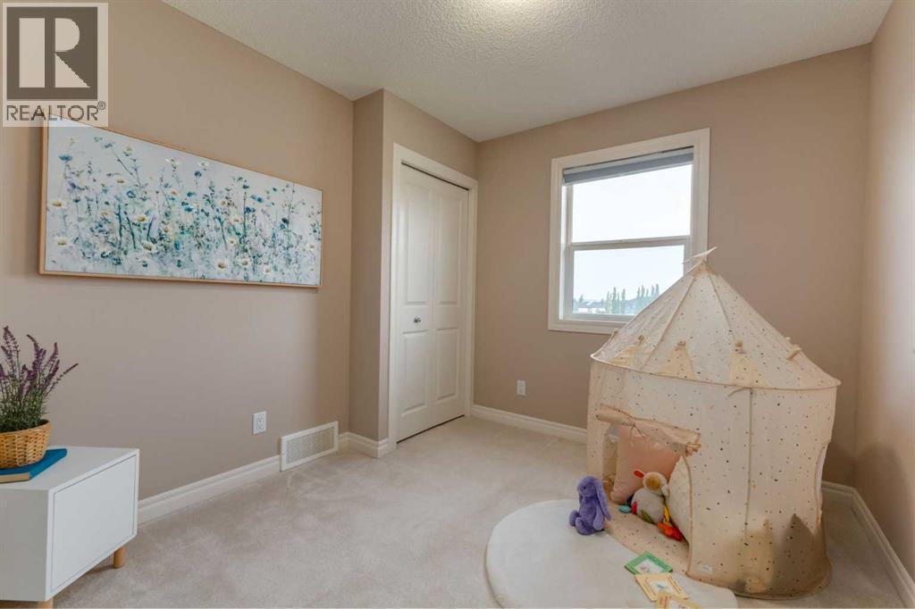 357 Kincora Drive NW - 27