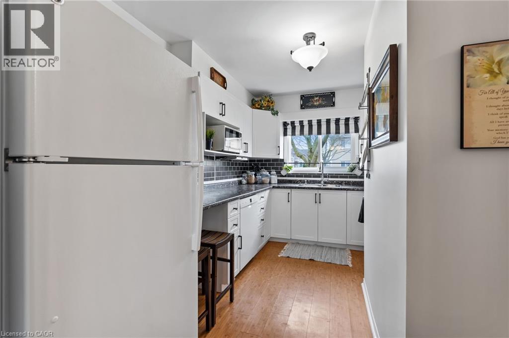 #61 65 DORCHESTER Boulevard - Image 13