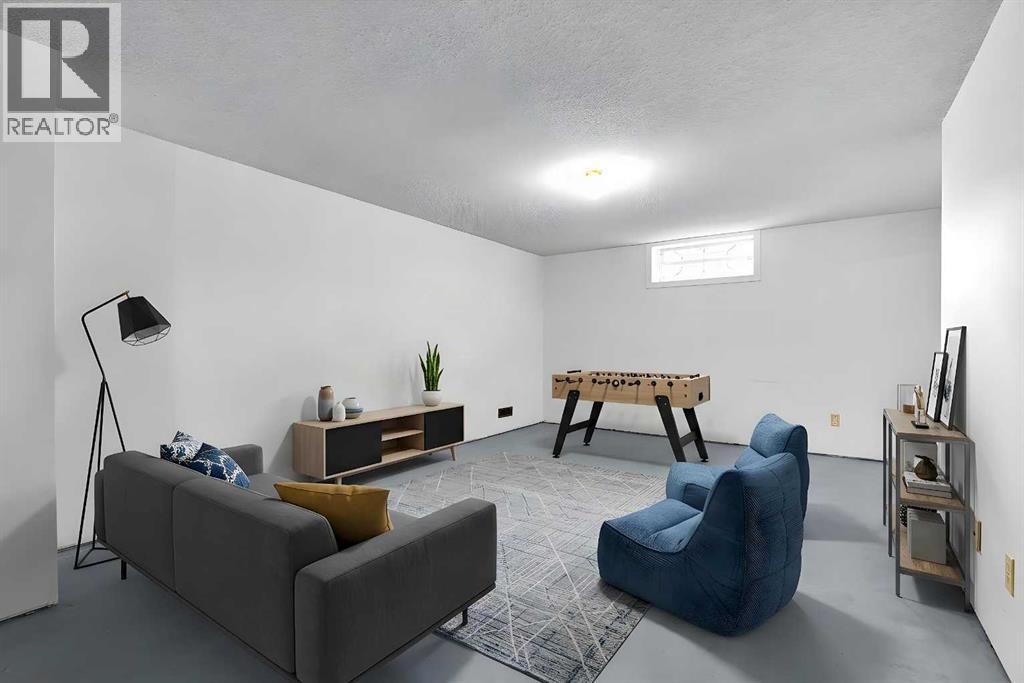 7819 7 Street SW - 29