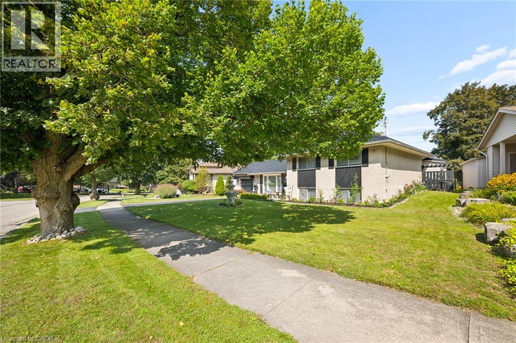 285 STONYBROOK Drive - Image 7
