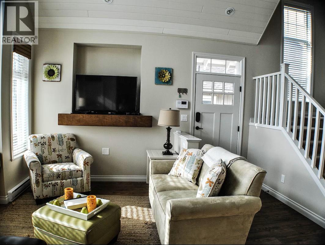 2450 Radio Tower Road Unit# 109, Oliver