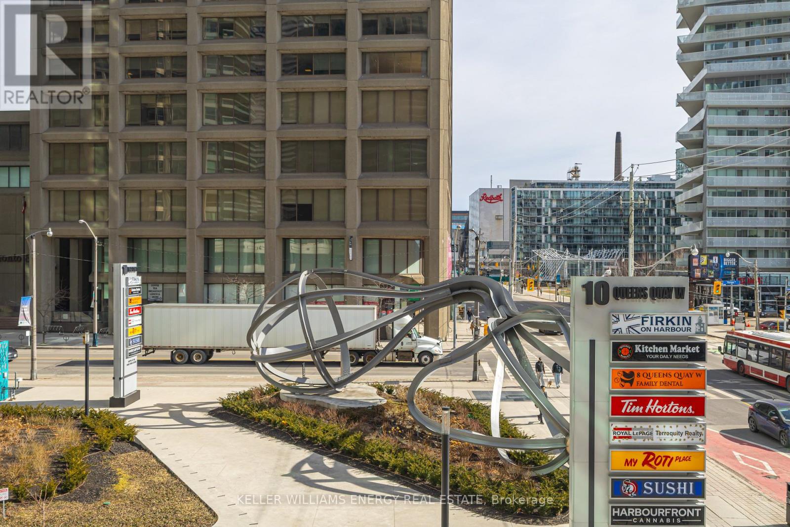 #1604 10 YONGE STREET - Image 33
