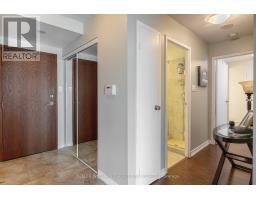 1604 - 10 Yonge Street, Toronto, ON M5E1R4 Photo 11