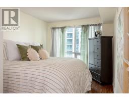 1604 - 10 Yonge Street, Toronto, ON M5E1R4 Photo 17
