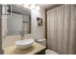 1604 - 10 Yonge Street, Toronto, ON M5E1R4 Photo 18