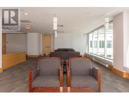 1604 - 10 Yonge Street, Toronto, ON M5E1R4 Photo 32