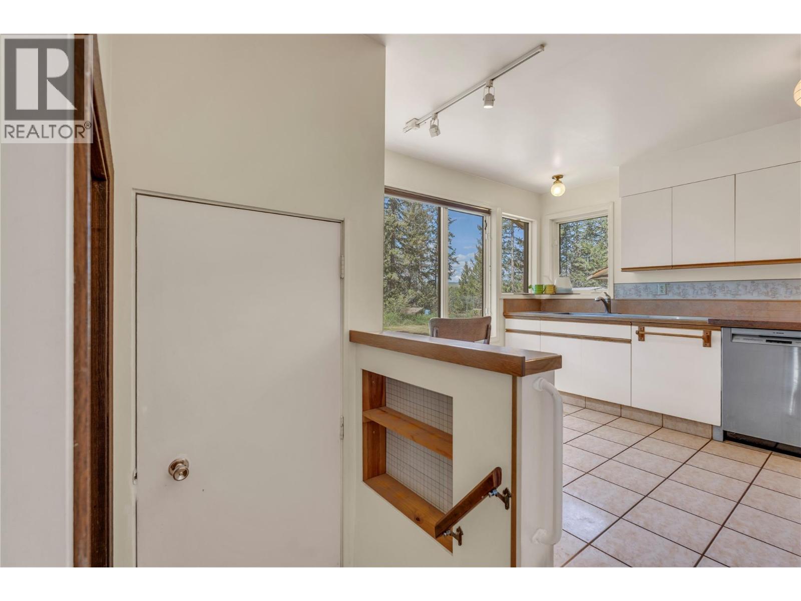 110 Glenview Crescent - 16