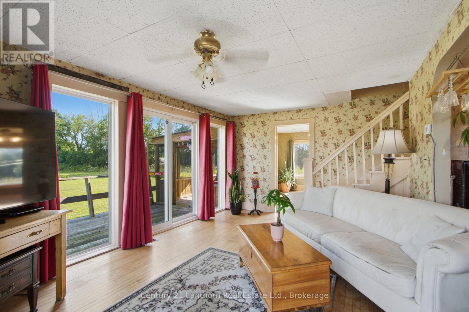 426 YORK ROAD - 13
