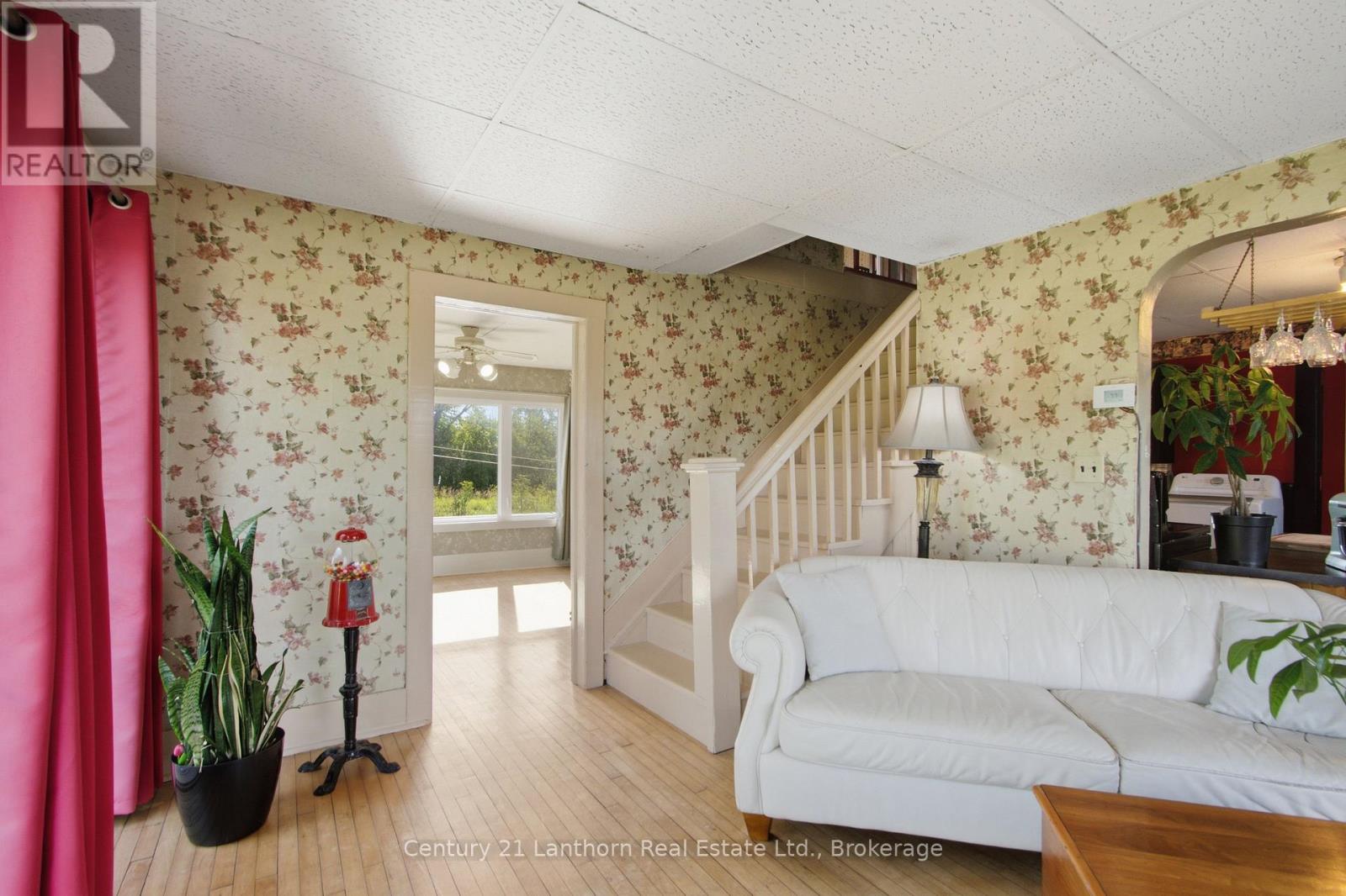 426 YORK ROAD - 15