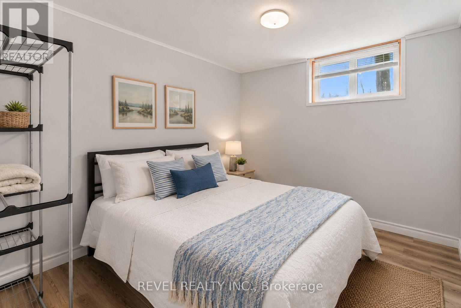 151 BEEHIVE DRIVE - Image 11