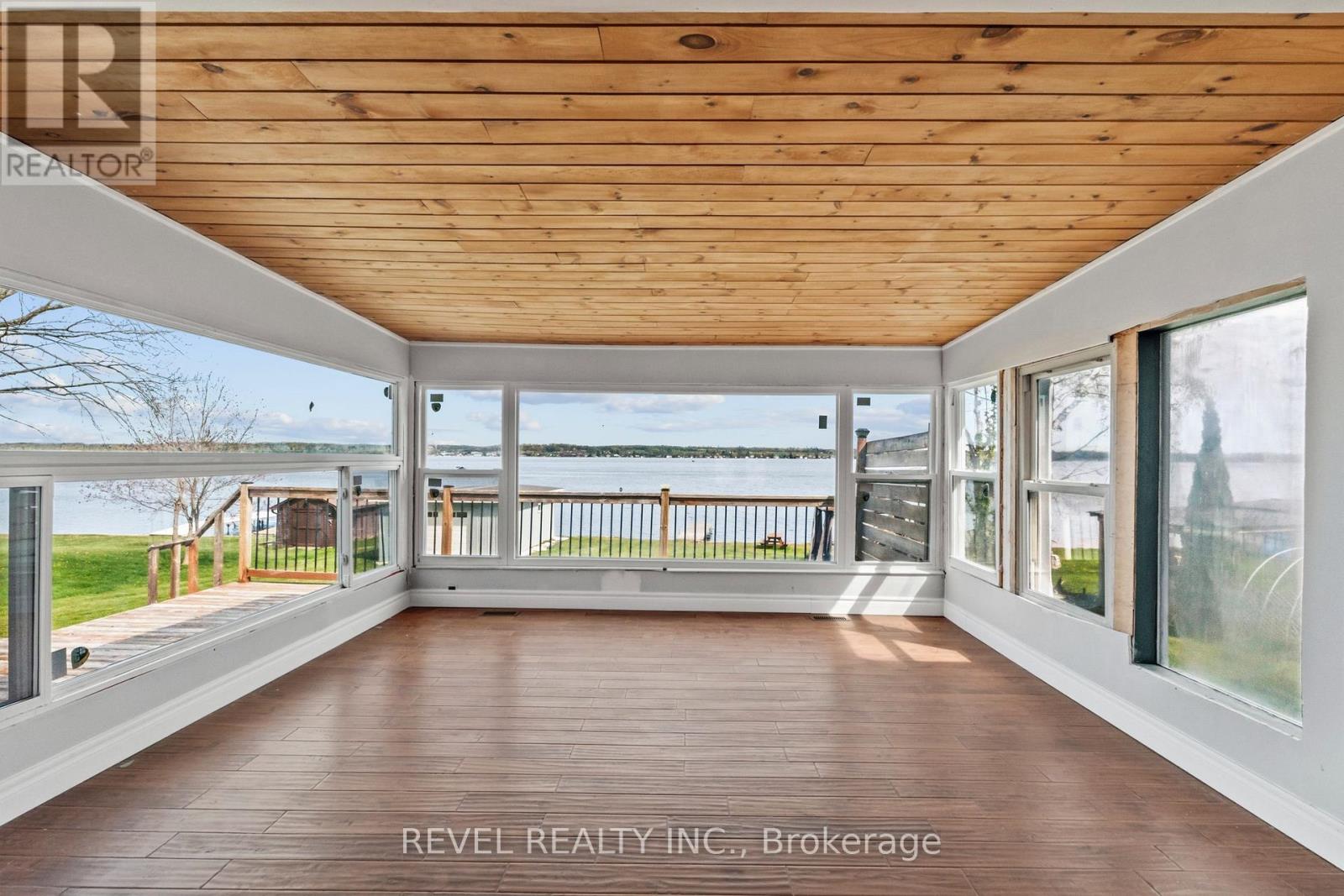 151 BEEHIVE DRIVE - Image 6