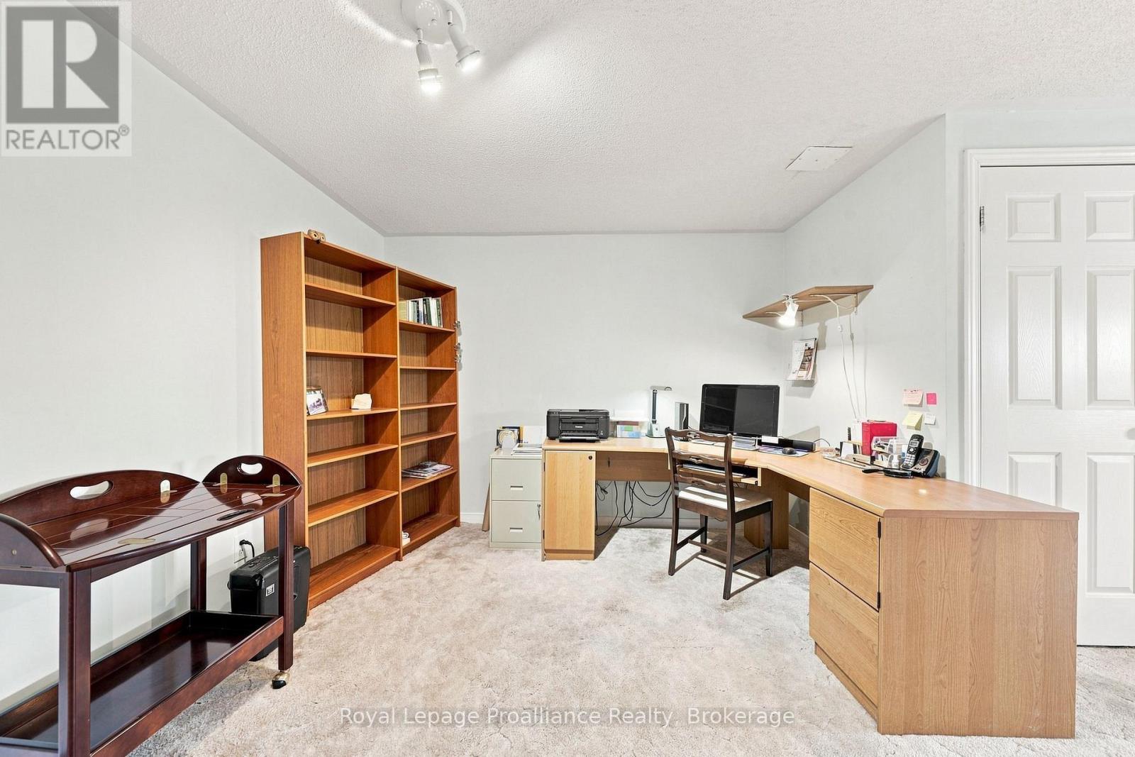 5 WENDY'S LANE - Image 31