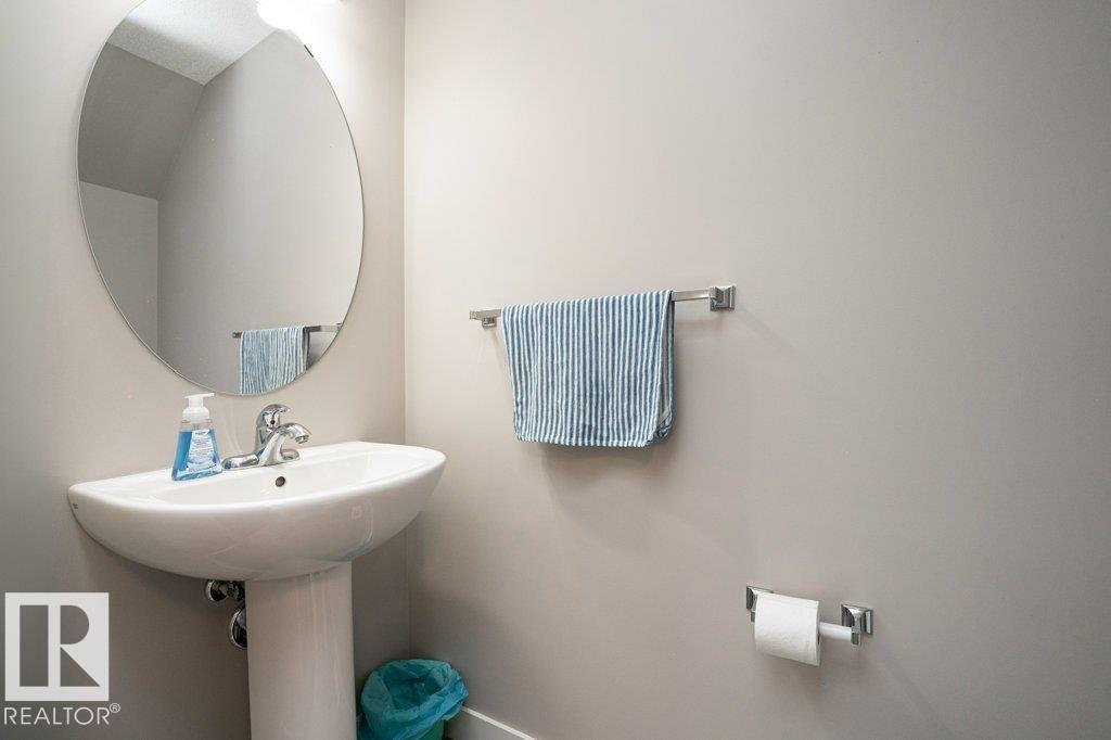 #63 4470 PROWSE RD SW - Image 10