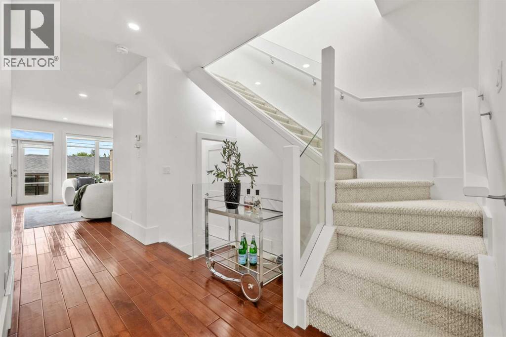 2412 28 Avenue SW - 6