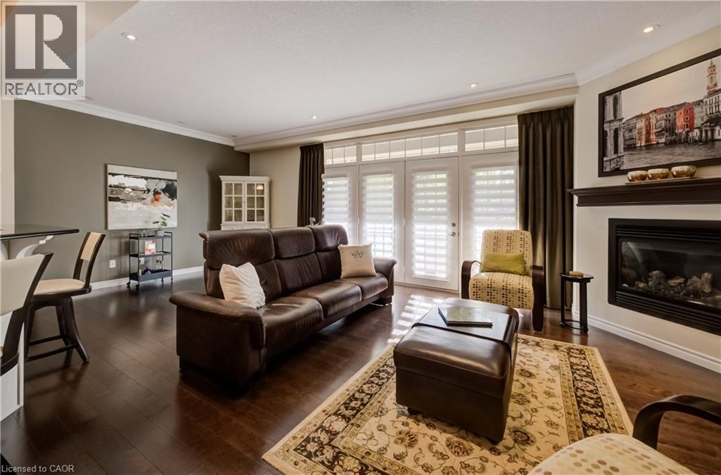 #10 435 WINCHESTER Drive - Image 8