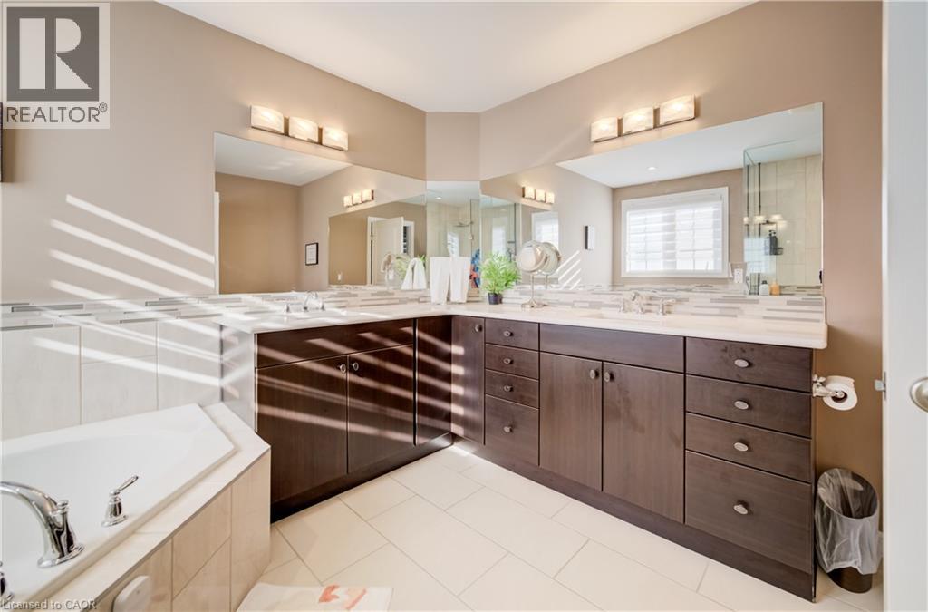 #10 435 WINCHESTER Drive - Image 33