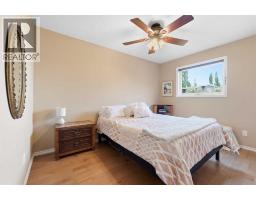 5022, 25054 South Pine Lake Road, Rural Red Deer County, AB T0M1R0 Photo 16