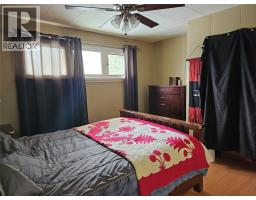 384 6 Highway S, Nakusp, BC V0G1R1 Photo 10