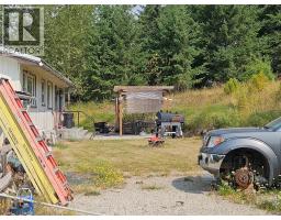 384 6 Highway S, Nakusp, BC V0G1R1 Photo 15
