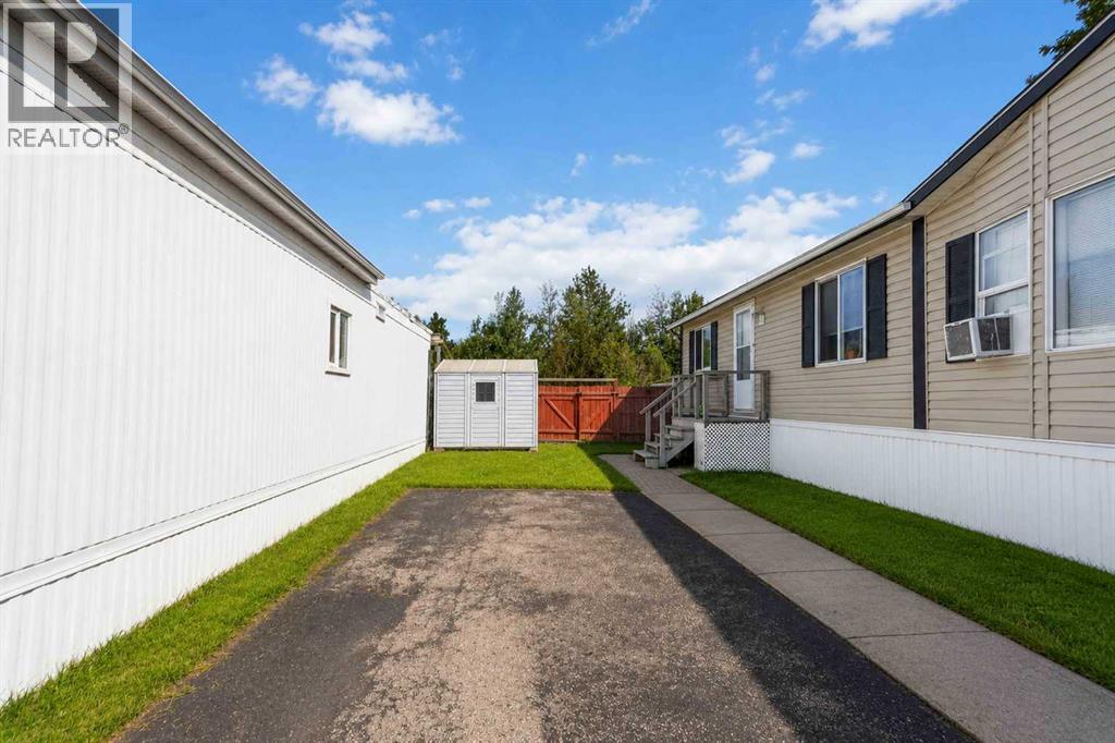 10 Pelican Drive, Fort McMurray