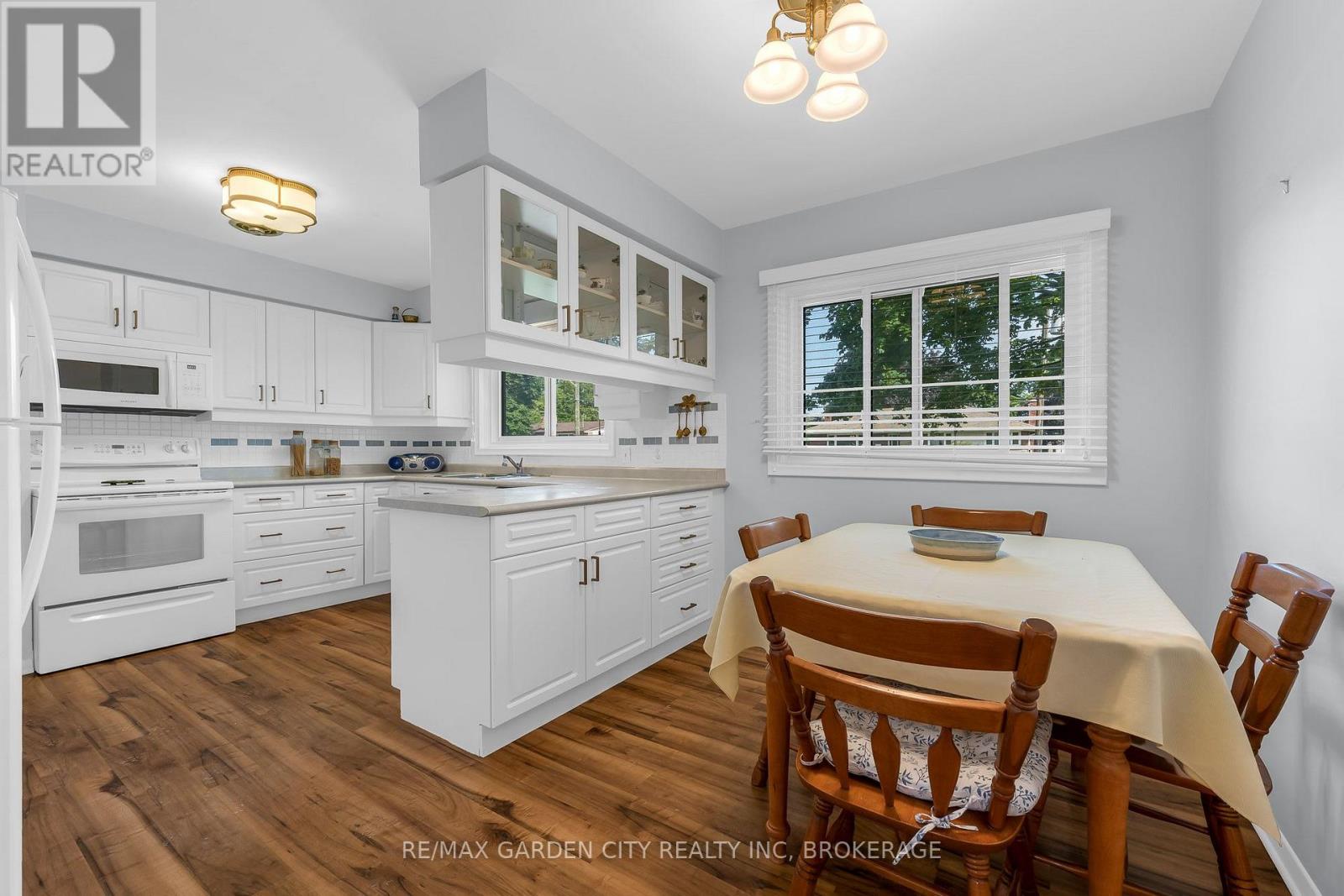 4 REGINA AVENUE - Image 6