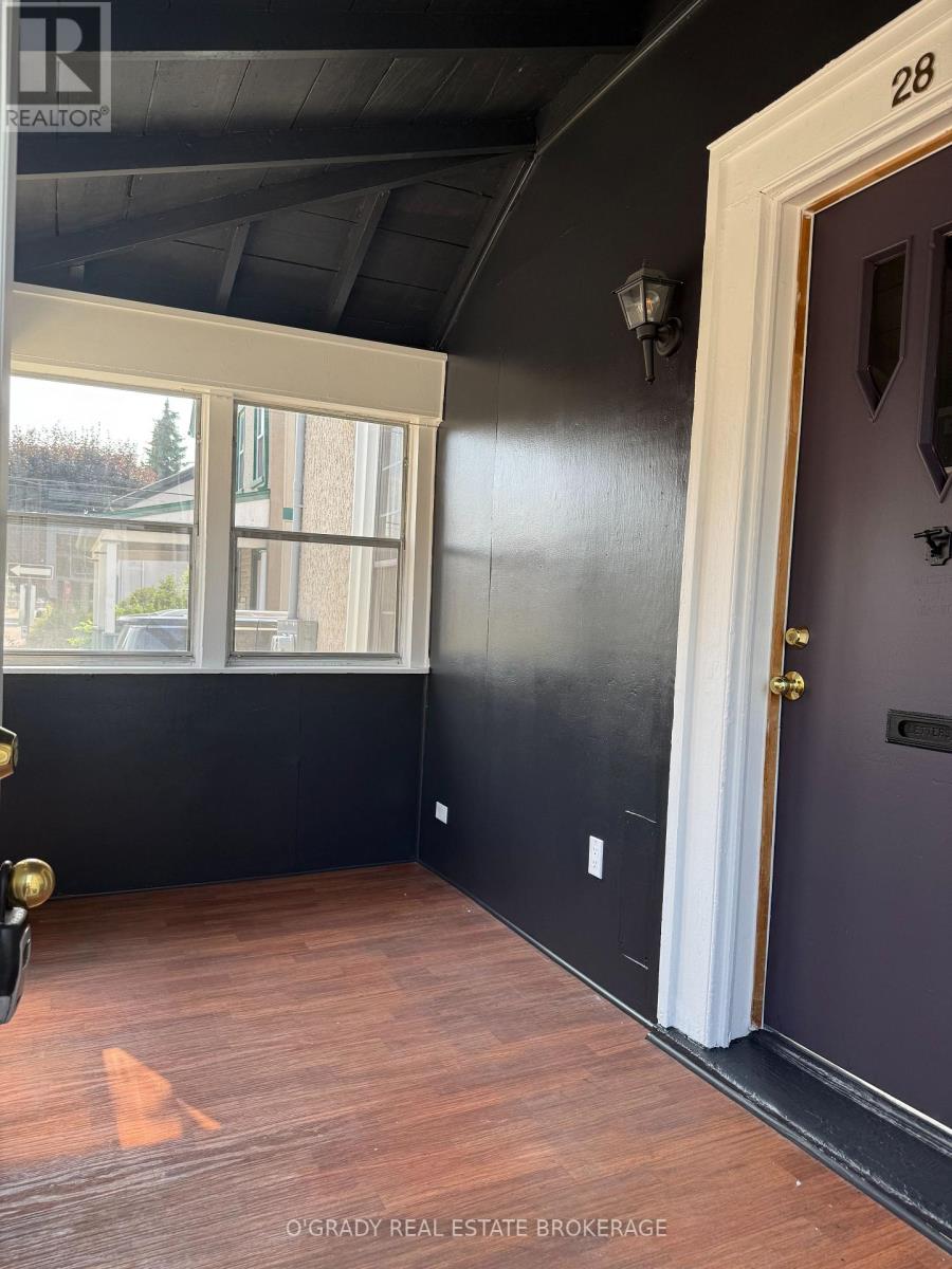28 JAMES STREET E - Image 19