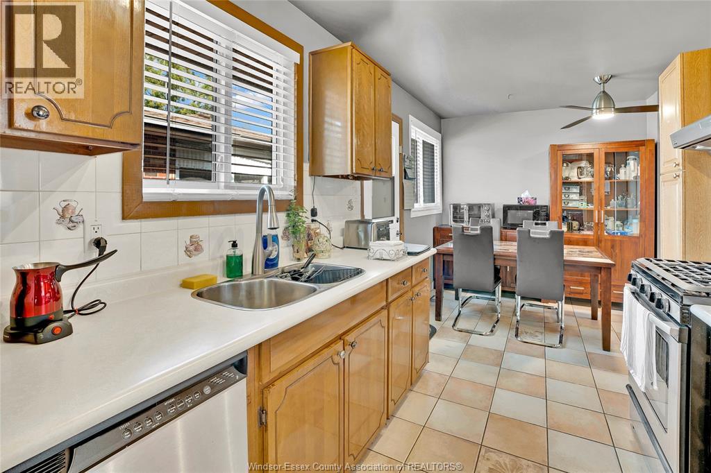 2664 RIVARD AVENUE - Image 10