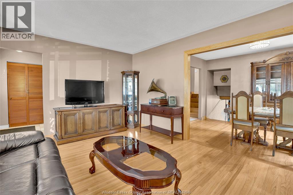 2664 RIVARD AVENUE - Image 6