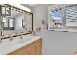 2664 Rivard Avenue, Windsor, ON N8T2H5 Photo 15