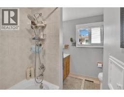 2664 Rivard Avenue, Windsor, ON N8T2H5 Photo 16