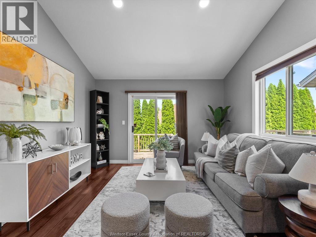 11824 BOULDER CRESCENT - 16