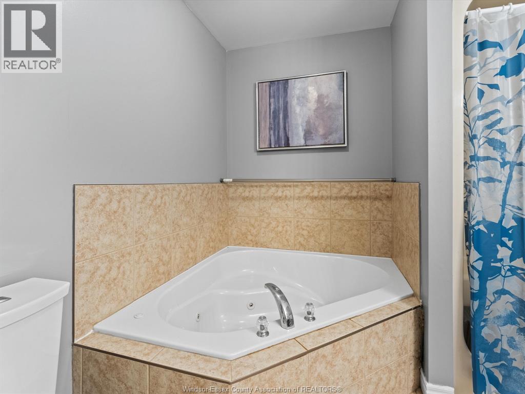 11824 BOULDER CRESCENT - Image 20