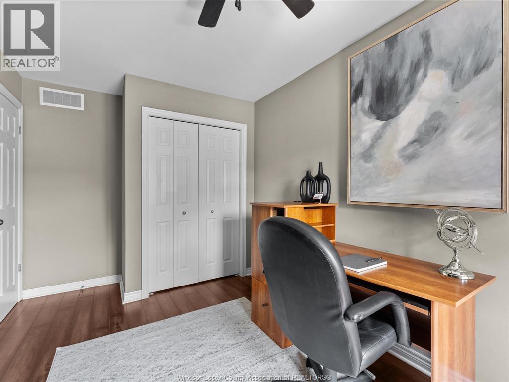 11824 BOULDER CRESCENT - Image 23