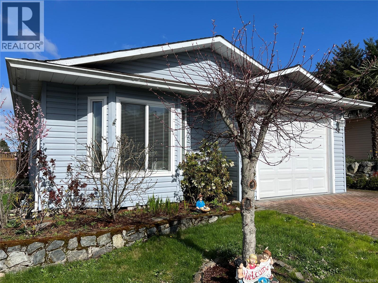 82 Wolf Lane - 1