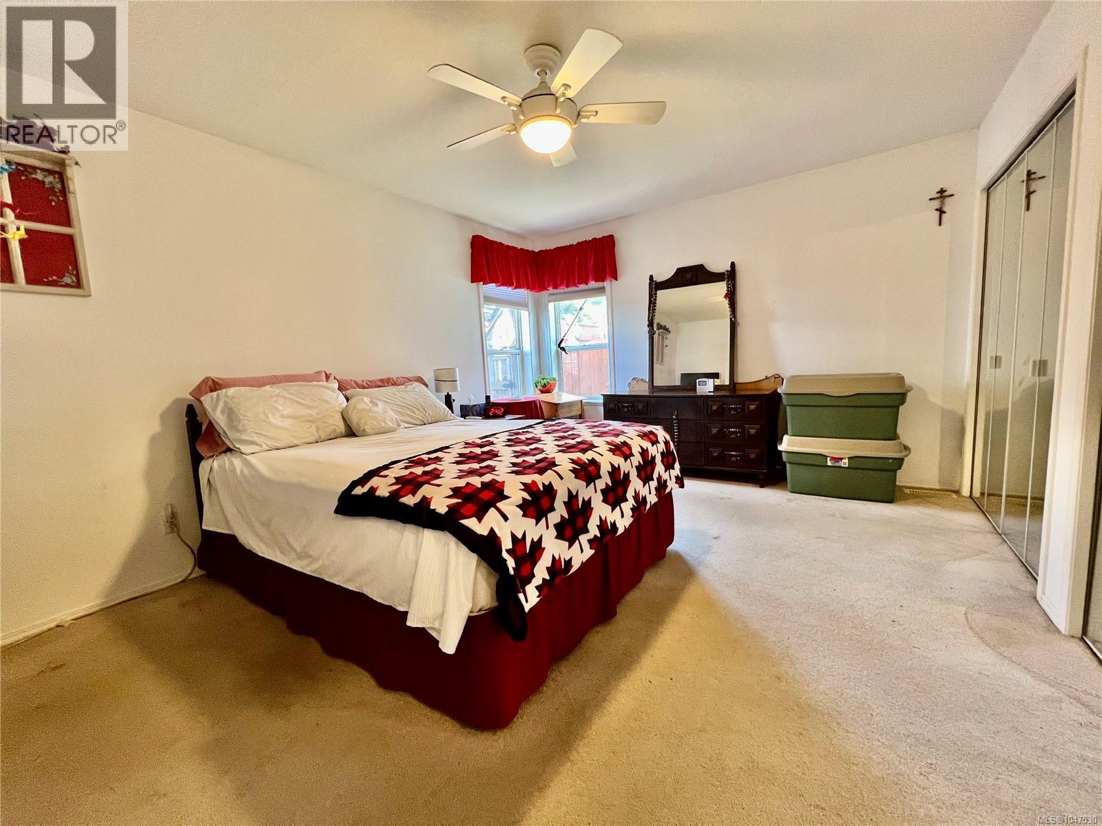 82 Wolf Lane - Image 13