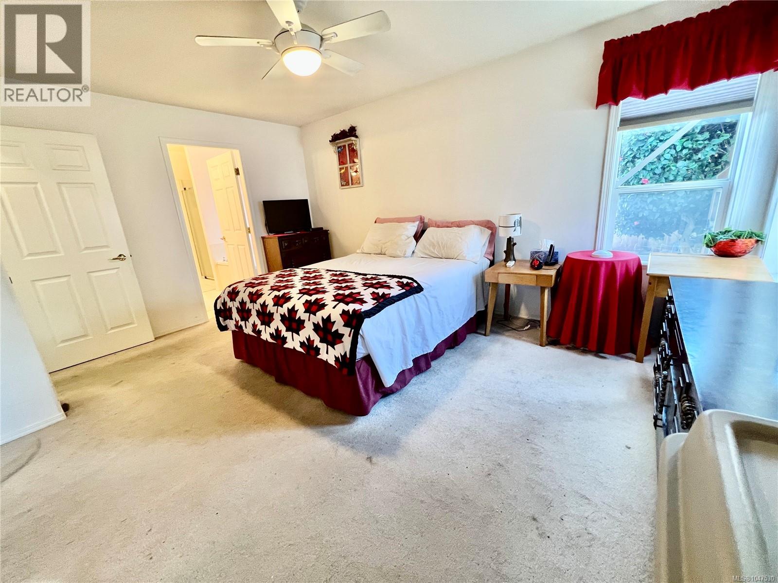 82 Wolf Lane - 14