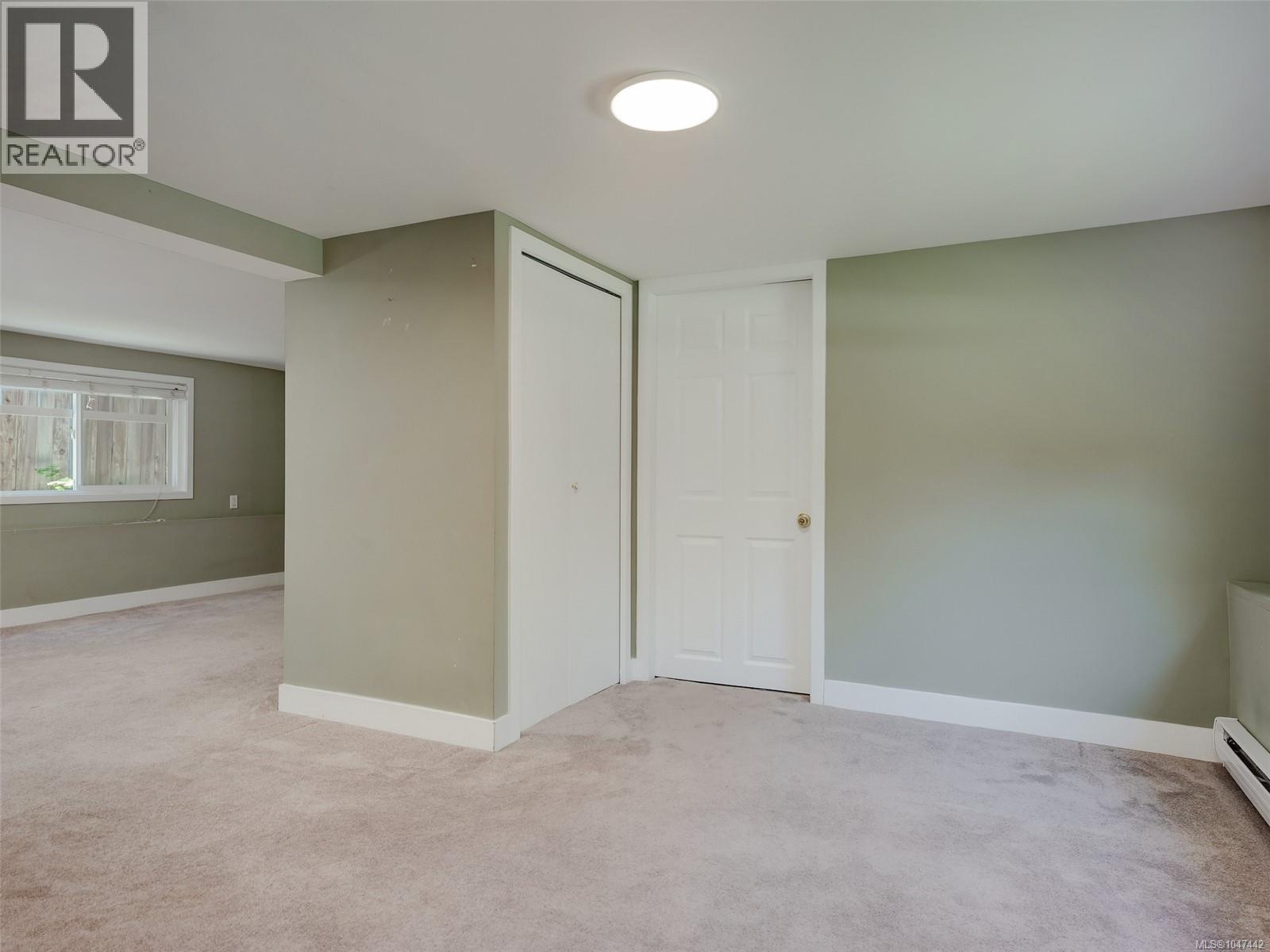 1323 Clover Ave - 12