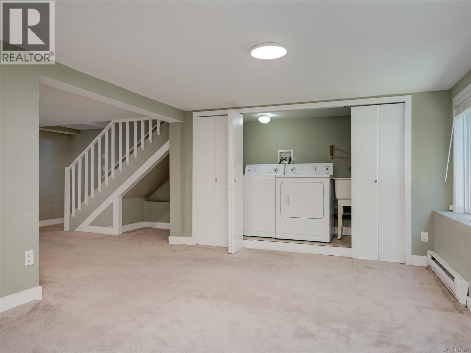 1323 Clover Ave - 13