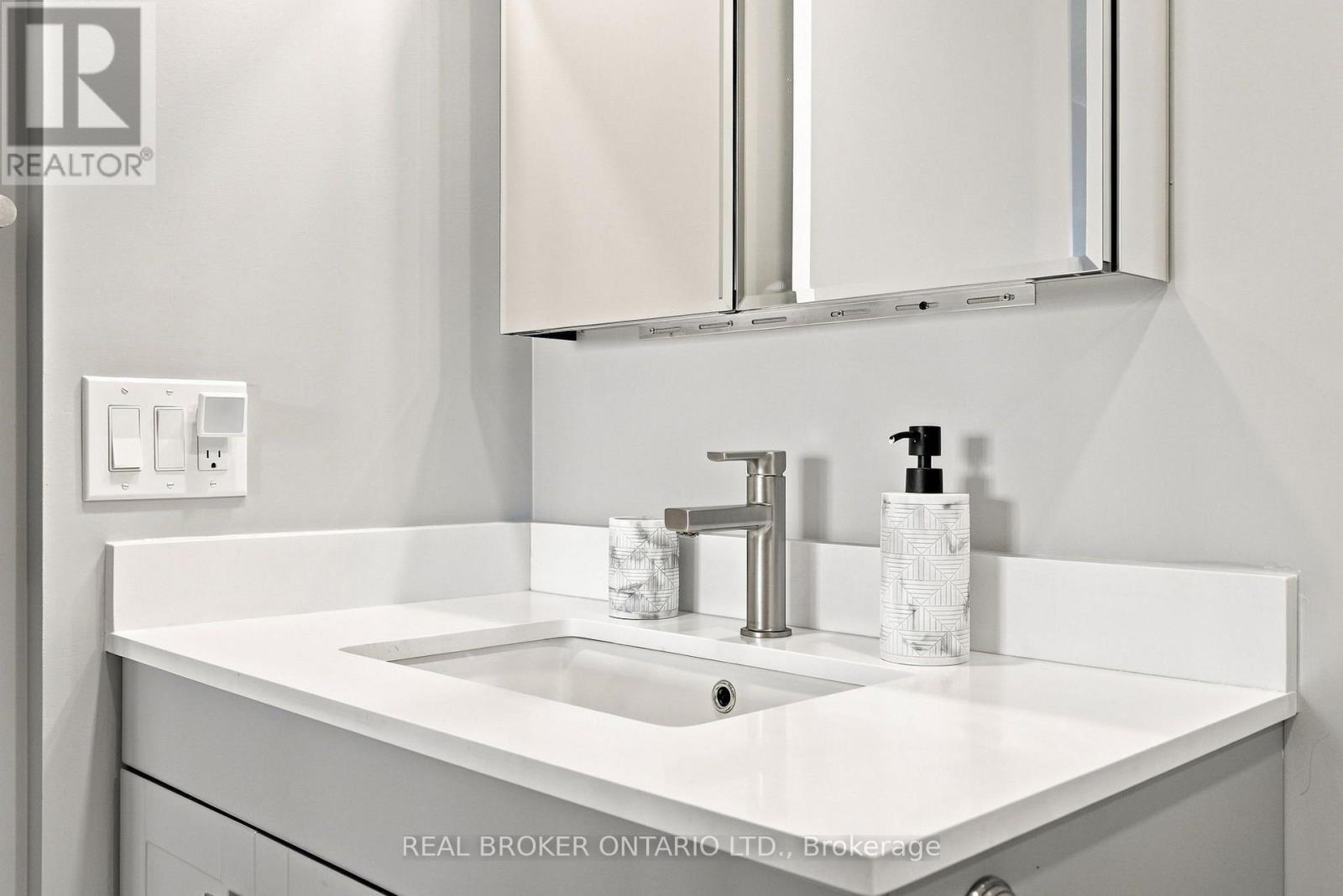 #2207 205 WYNFORD DRIVE - Image 26